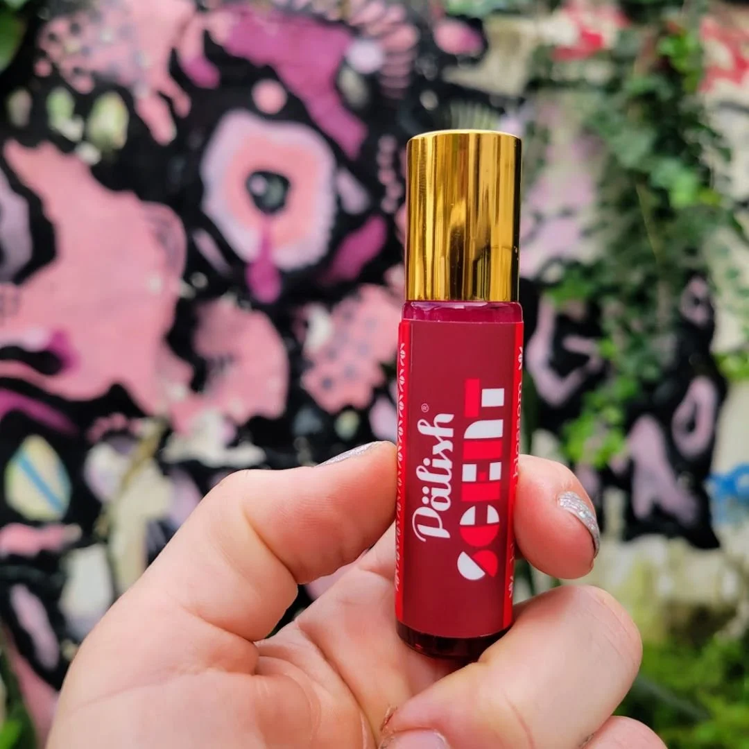 Huckleberry Jasmine Perfume Roll-On by Pälish – Fruity & Floral